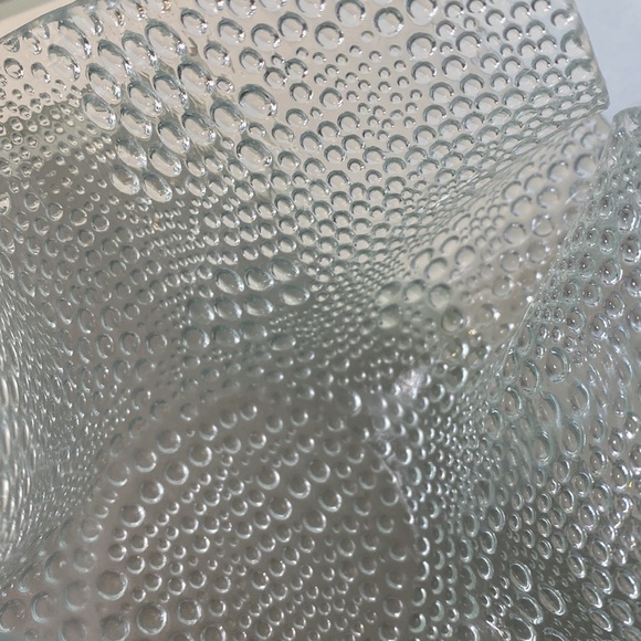 Vintage Hand Blown Glass Bubble Style Fluted Shaped Bowl - Picture 7 of 8